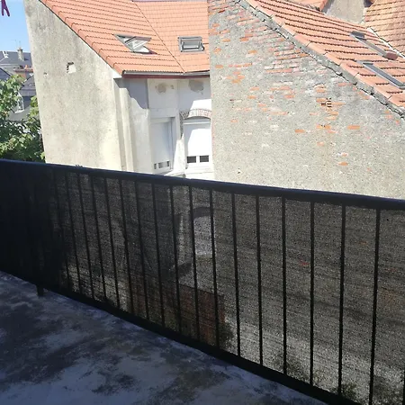 Apartment T4 Lumineux Avec Balcon - 3eme Etage Sans Ascenseur Tarbes